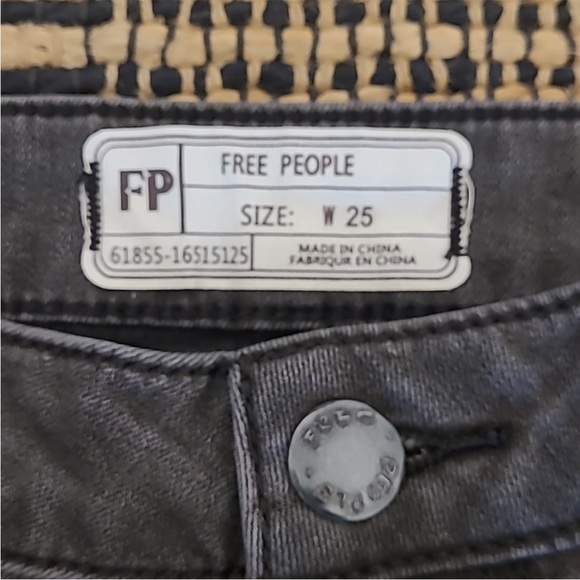 Free People We The Free Just Float on Super Flare Jeans Washed Black Raw Hem- 25 - Picture 14 of 14
